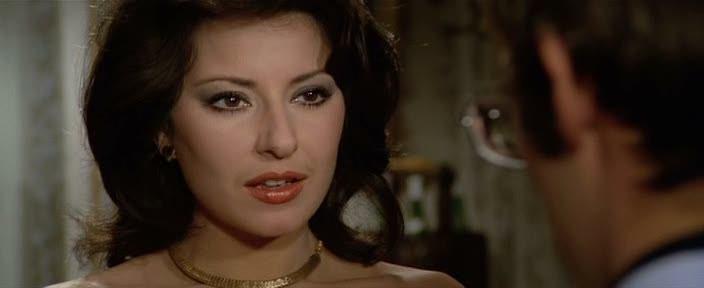 Кадр из фильма Почти человек / Milano odia: la polizia non può sparare (1974)