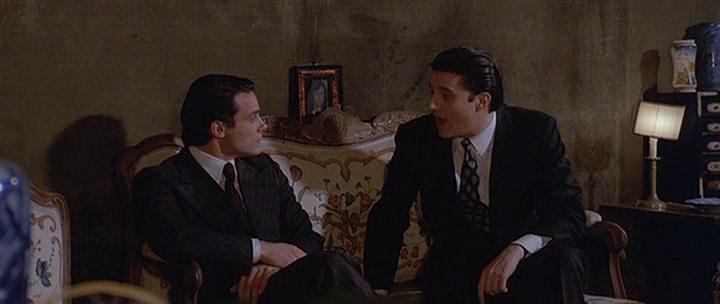 Кадр из фильма Двоюродная сестра / The Cousin (1974)