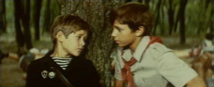 Кадр из фильма Про Витю, про Машу и морскую пехоту (1974)