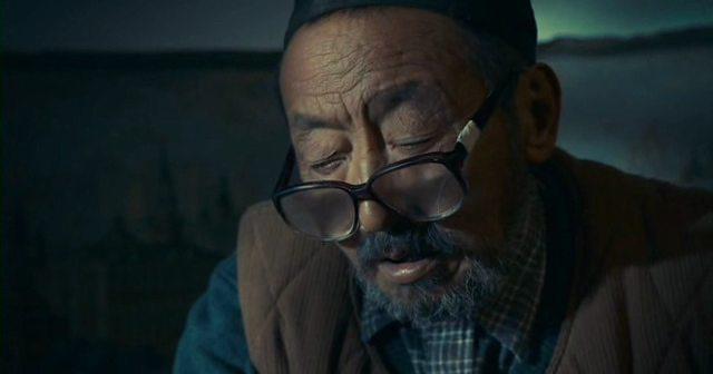 Кадр из фильма Старик / Shal (2012)