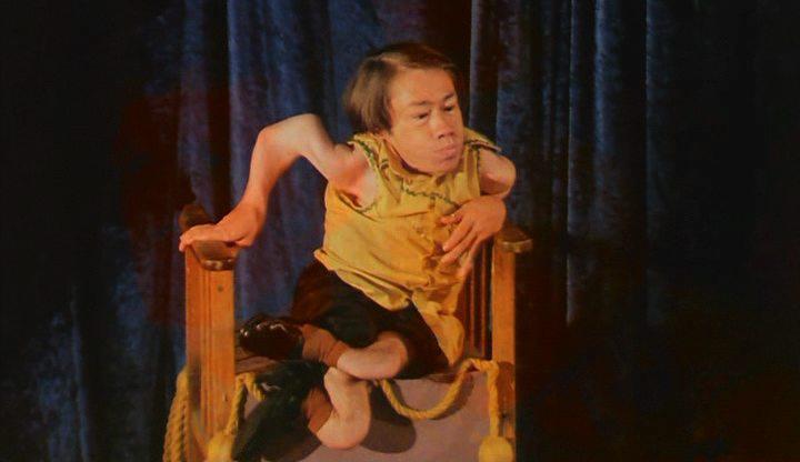 Кадр из фильма Создатель уродов / The Mutations (1974)