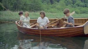 Кадры из фильма Ласточки и Амазонки / Swallows and Amazons (1974)