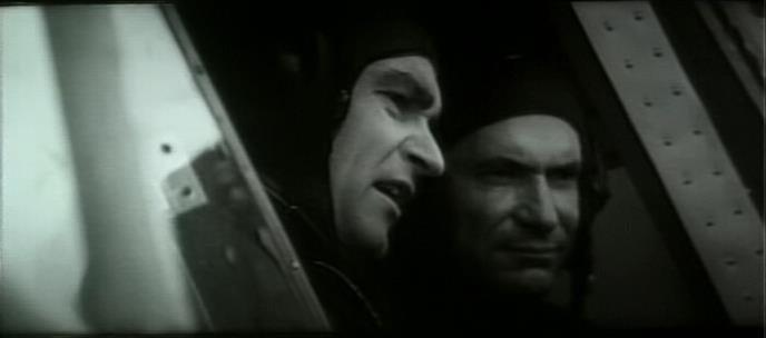 Кадр из фильма Свет в конце тоннеля (1974)