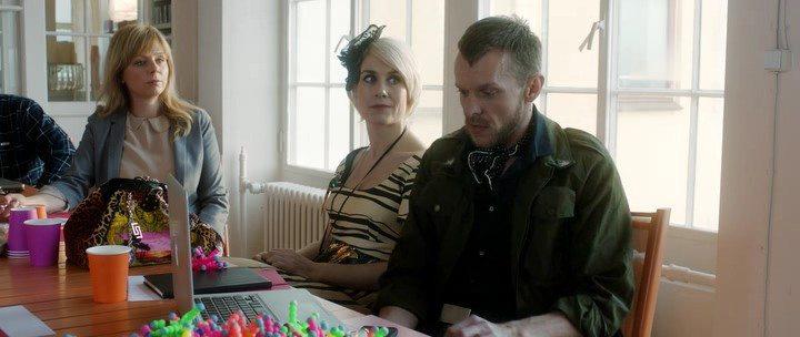 Кадр из фильма Спит ли Долли на спине? / Sоver Dоlly på rуggen? (2012)