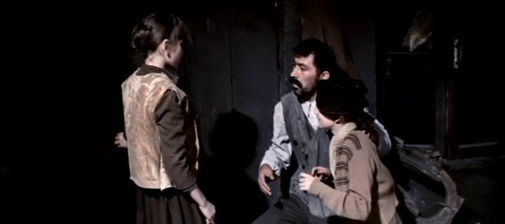Кадр из фильма Мелодии Верийского квартала (1974)