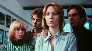 Кадры из фильма Признание молодой домохозяйки / Confessions of a Young American Housewife (1974)