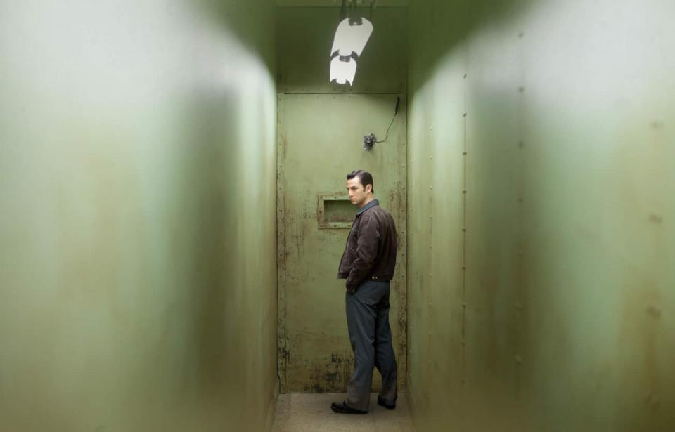 Кадр из фильма Петля времени / Looper (2012)