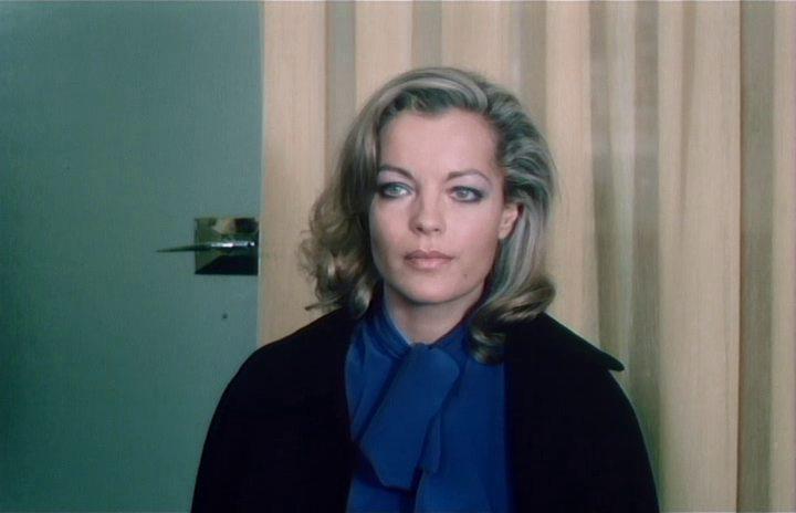 Кадр из фильма Невинные с грязными руками / Les Innocents aux mains sales (1975)