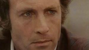 Кадры из фильма Гляди в оба / Gatti rossi in un labirinto di vetro (1975)