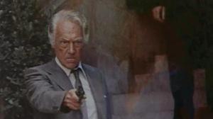 Кадры из фильма Гляди в оба / Gatti rossi in un labirinto di vetro (1975)