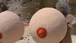 Кадры из фильма Мир Кандида / Mondo candido (1975)