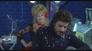 Кадры из фильма Дозор любви приходит ровно в полночь / A mezzanotte va la ronda del piacere (1975)