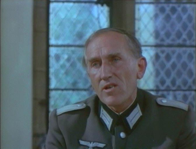 Кадр из фильма Потайное место / The Hiding Place (1975)