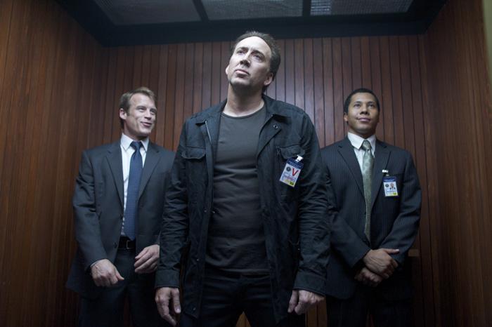 Кадр из фильма Медальон / Stolen (2012)