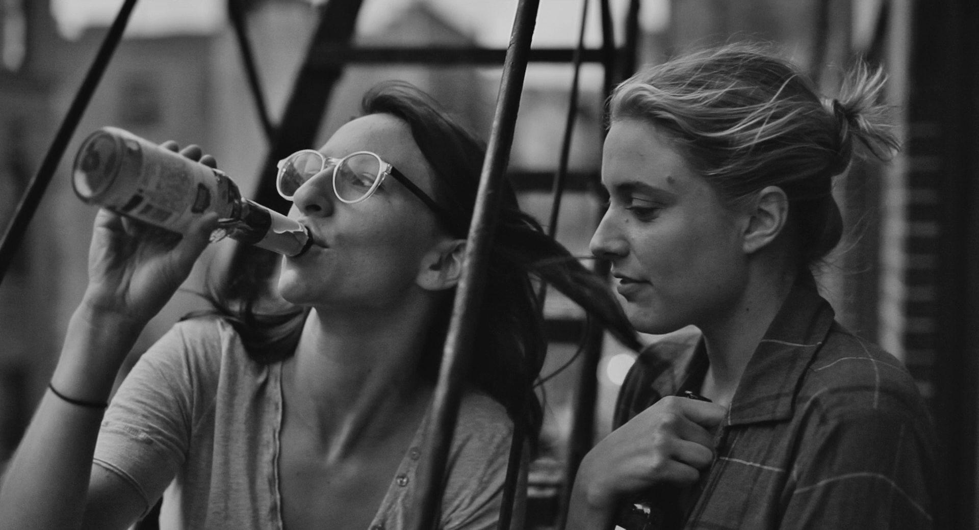 Кадр из фильма Милая Фрэнсис / Frances Ha (2012)