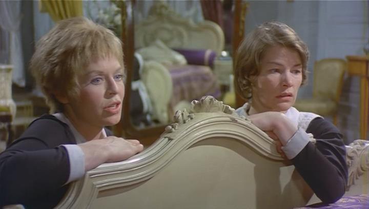 Кадр из фильма Служанки / The Maids (1975)