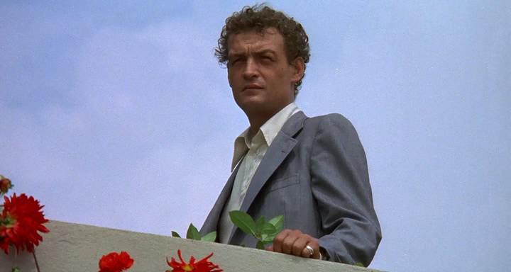 Кадр из фильма Французский связной 2 / French Connection II (1975)