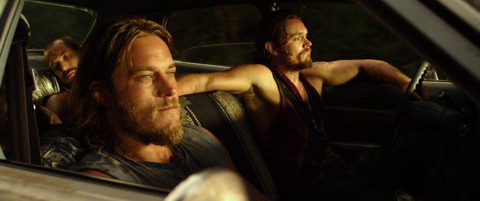 Кадр из фильма Бэйтаун вне закона / The Baytown Outlaws (2012)