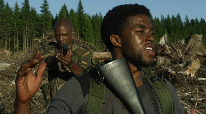 Кадр из фильма Пулевое ранение / The Kill Hole (2012)