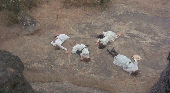 Кадр из фильма Пикник у Висячей скалы / Picnic at Hanging Rock (1975)