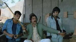 Кадры из фильма Месть и закон / Sholay (1975)