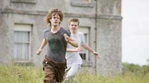 Кадры из фильма Укрытие / Hideaways (2012)