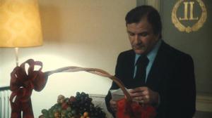 Кадры из фильма Розовый телефон / Le téléphone rose (1975)