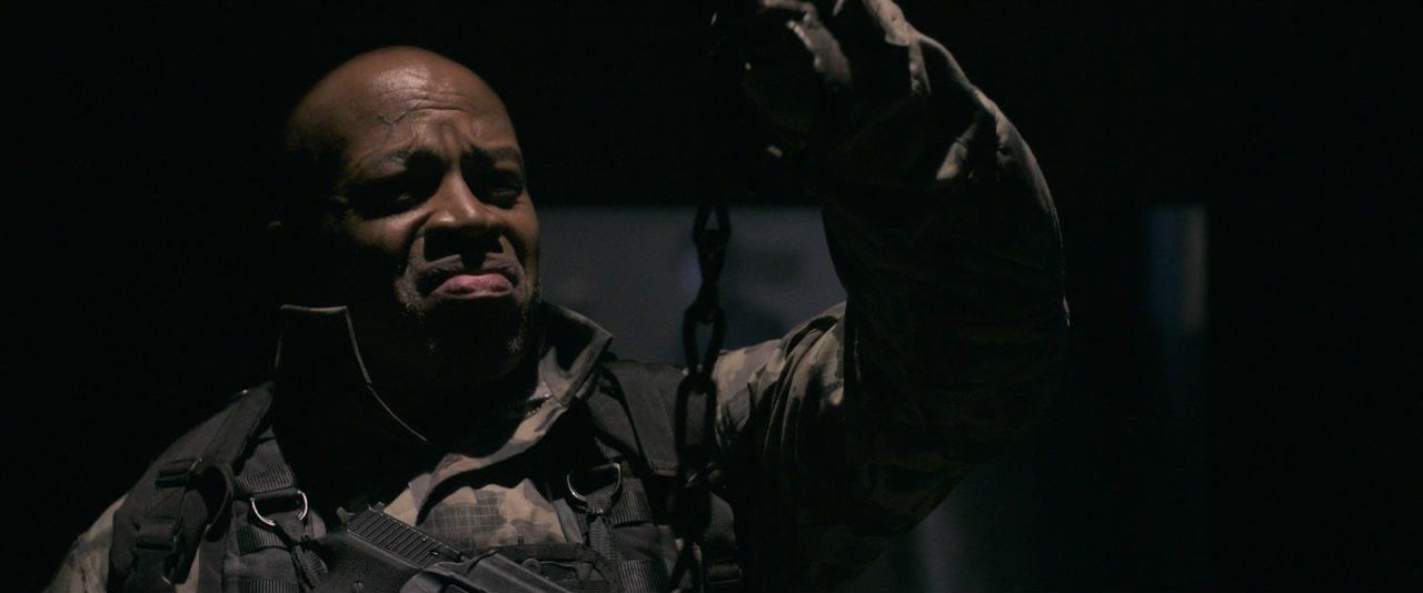 Кадр из фильма Адский бункер: Черное Солнце / Outpost: Black Sun (2012)