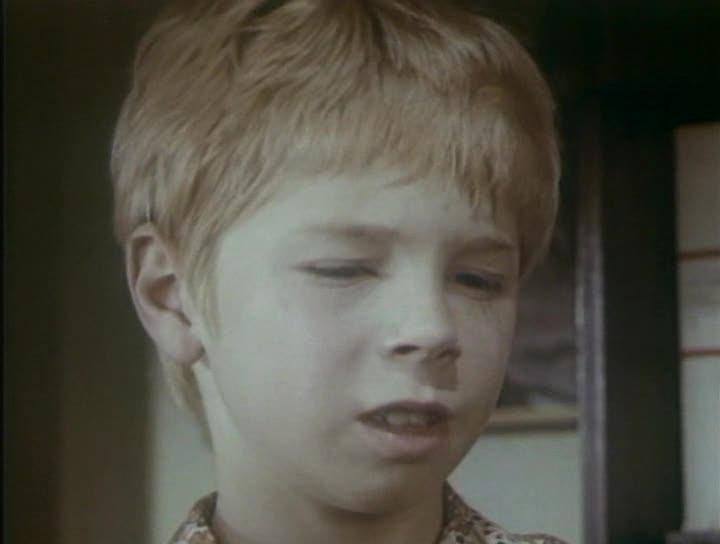 Кадр из фильма По секрету всему свету (1976)