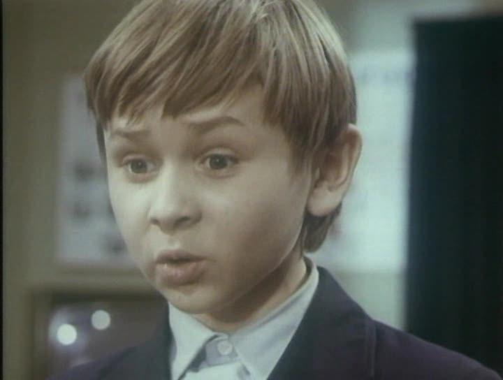 Кадр из фильма По секрету всему свету (1976)