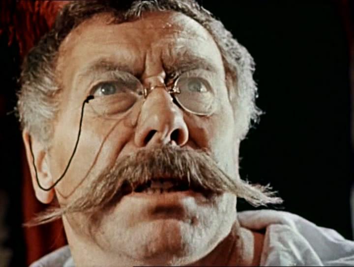 Кадр из фильма 12 стульев (1976)