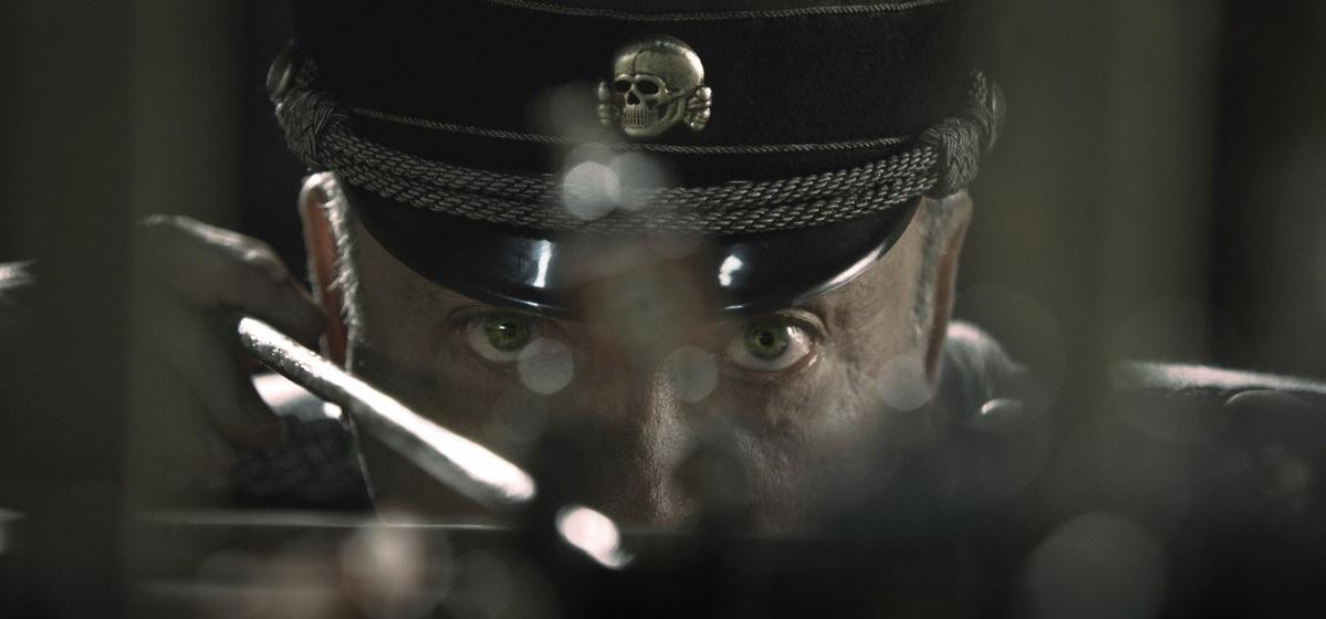 Кадр из фильма Железное небо / Iron Sky (2012)