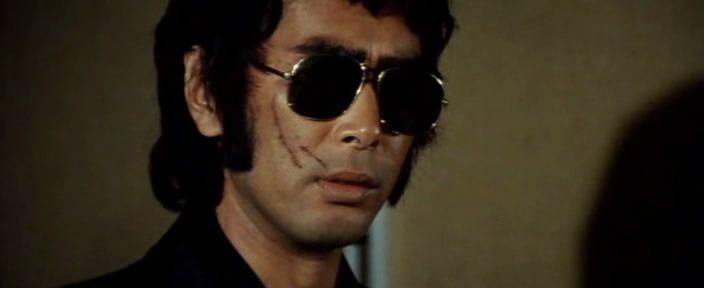Кадр из фильма Опасная погоня / Kimi yo fundo no kawa wo watare (1976)