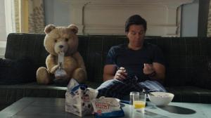 Кадры из фильма Третий лишний / Ted (2012)