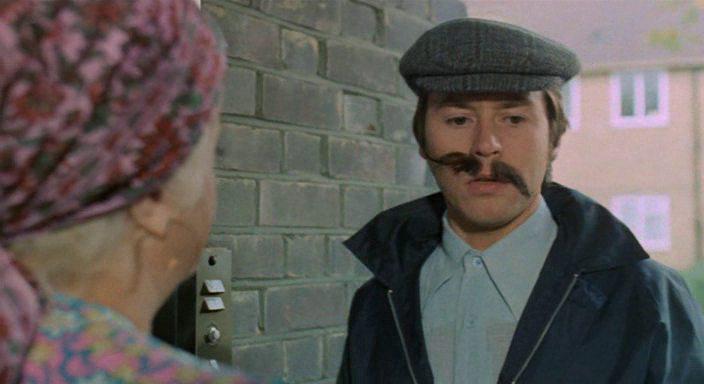 Кадр из фильма Приключения частного детектива / Adventures of a Private Eye (1976)