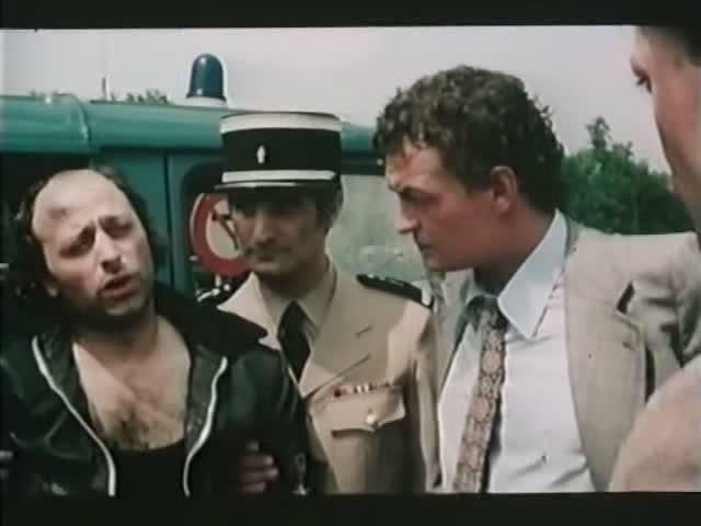Кадр из фильма Следователь по прозвищу Шериф / Le Juge Fayard dit Le Shériff (1976)