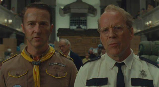 Кадр из фильма Королевство полной луны / Moonrise Kingdom (2012)