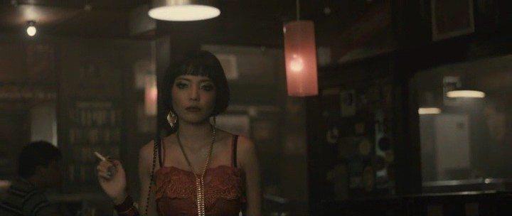 Кадр из фильма Кандалы / Belenggu (2013)