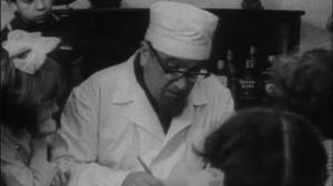 Кадры из фильма Чудак из пятого «Б» (1972)