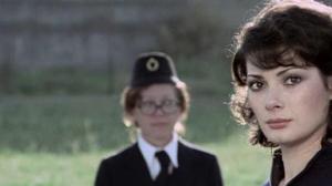Кадры из фильма Полицейская делает карьеру / La poliziotta fa carriera (1976)