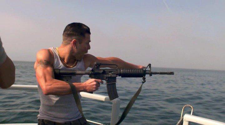 Кадр из фильма Нападение акул на Нью-Джерси / Jersey Shore Shark Attack (2012)