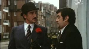 Кадры из фильма Как роза у носа / Come una rosa al naso (1976)