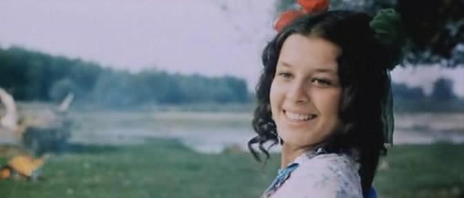 Кадр из фильма Табор уходит в небо (1976)