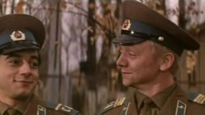 Кадры из фильма Между небом и землей / Just Like Heaven (1976)
