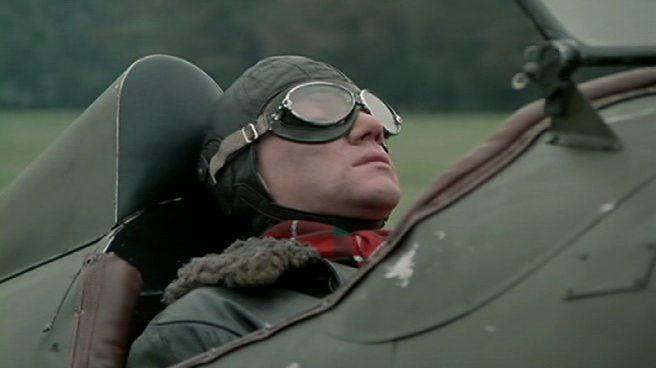 Кадр из фильма Асы в небе / Aces High (1976)