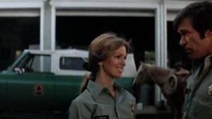 Кадры из фильма Гризли / Grizzly (1976)