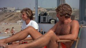Кадры из фильма Спасатель / Lifeguard (1976)