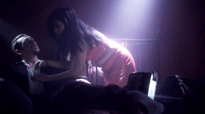 Кадр из фильма Дикая любовь / Savage Love (2012)