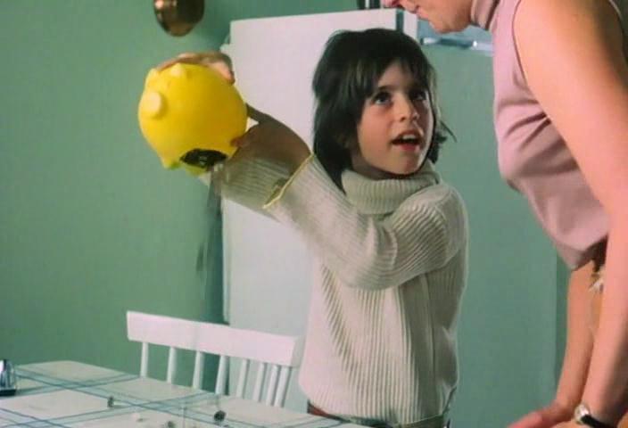 Кадр из фильма Элвис! Элвис! / The Godson (1976)