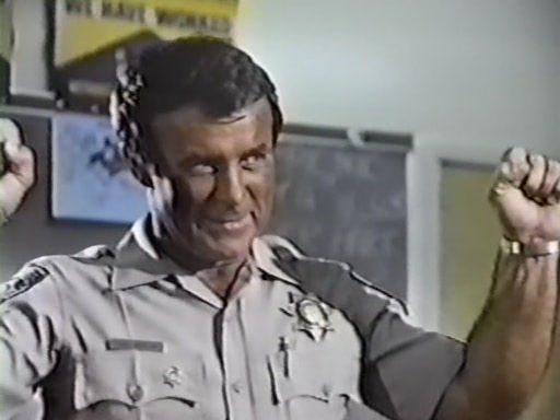 Кадр из фильма Катастрофа на трассе номер 5 / Smash-Up on Interstate 5 (1976)